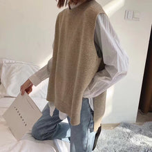 Load image into Gallery viewer, Loose lazy knitted cashmere wool vest vest female round neck sleeveless sweater solid color comfortable soft new product hot